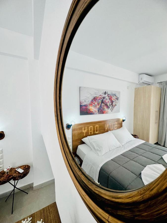 Sun Day Apartments Free Airport Shuttle Artemida  Esterno foto