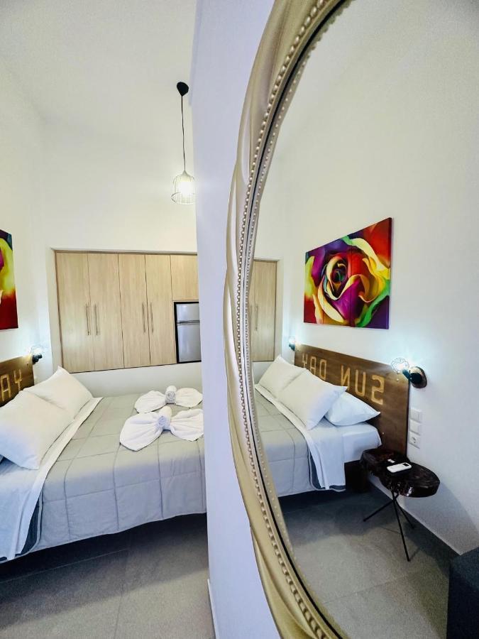 Sun Day Apartments Free Airport Shuttle Artemida  Esterno foto
