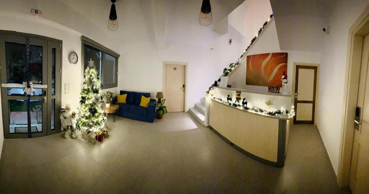 Sun Day Apartments Free Airport Shuttle Artemida  Esterno foto