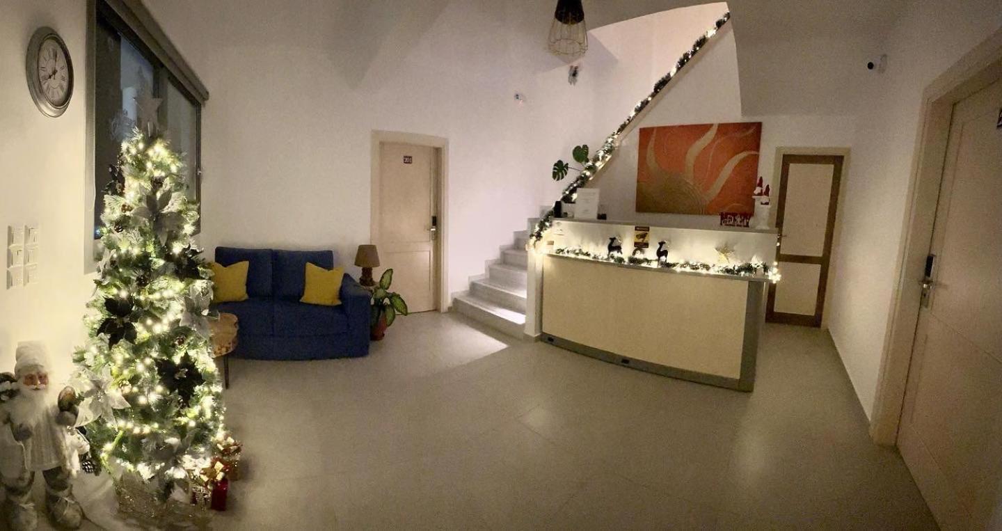 Sun Day Apartments Free Airport Shuttle Artemida  Esterno foto